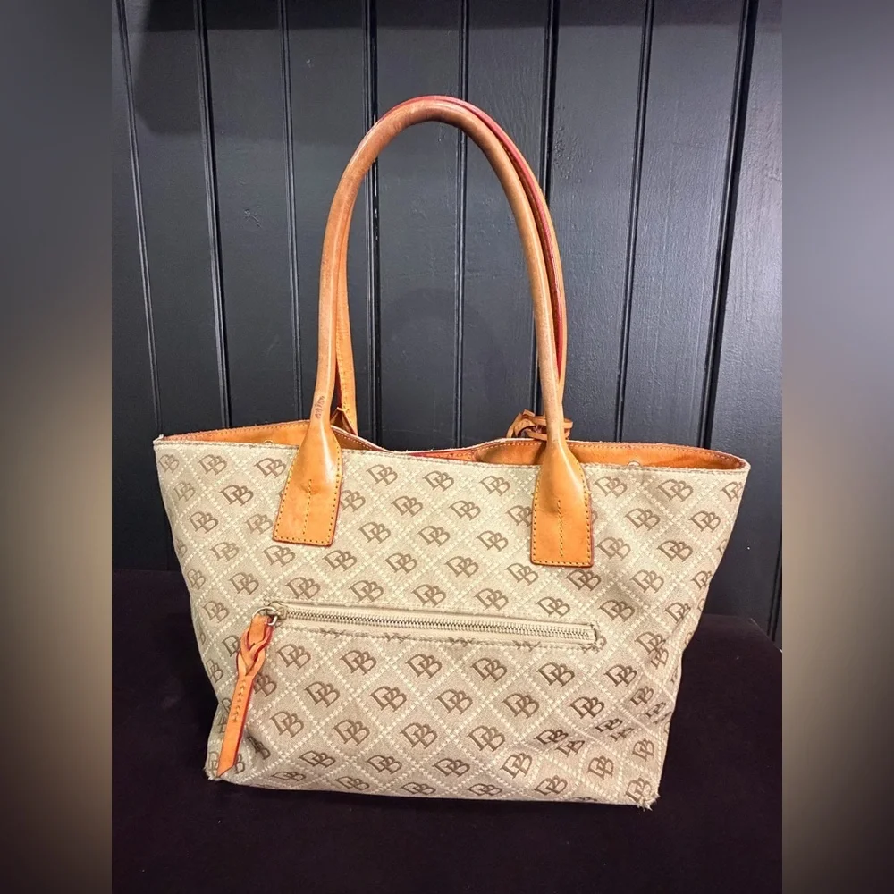 Dooney & Bourke Vintage Tan and Orange Tote Bag - Picture 12 of 15
